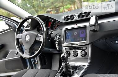 Универсал Volkswagen Passat 2009 в Дрогобыче