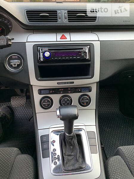 Седан Volkswagen Passat 2007 в Львові