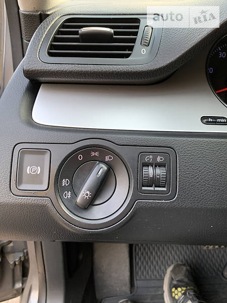 Седан Volkswagen Passat 2007 в Львові