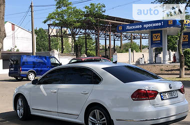 Седан Volkswagen Passat 2013 в Николаеве