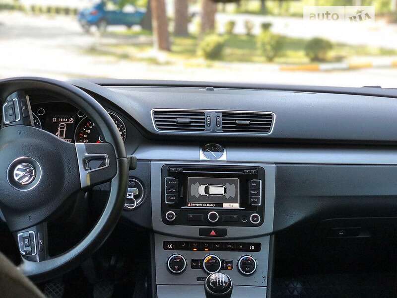 Універсал Volkswagen Passat 2014 в Києві фото 15 Універсал Volkswagen Passat 2014 в Києві