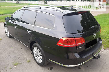 Універсал Volkswagen Passat 2012 в 