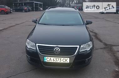 Универсал Volkswagen Passat 2009 в Золотоноше