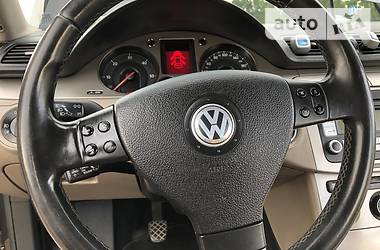 Седан Volkswagen Passat 2007 в 