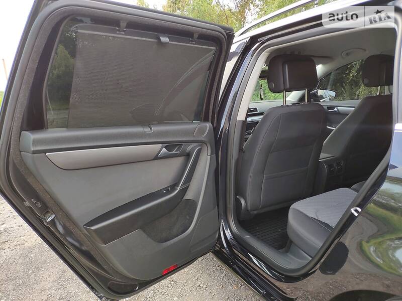 Універсал Volkswagen Passat 2012 в Тернополі