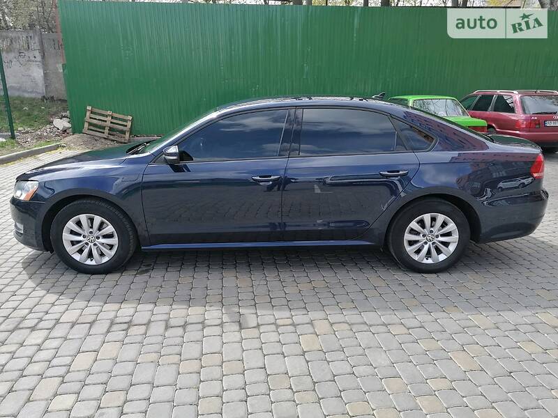Седан Volkswagen Passat 2014 в Вінниці