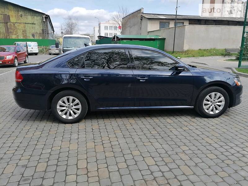 Седан Volkswagen Passat 2014 в Вінниці
