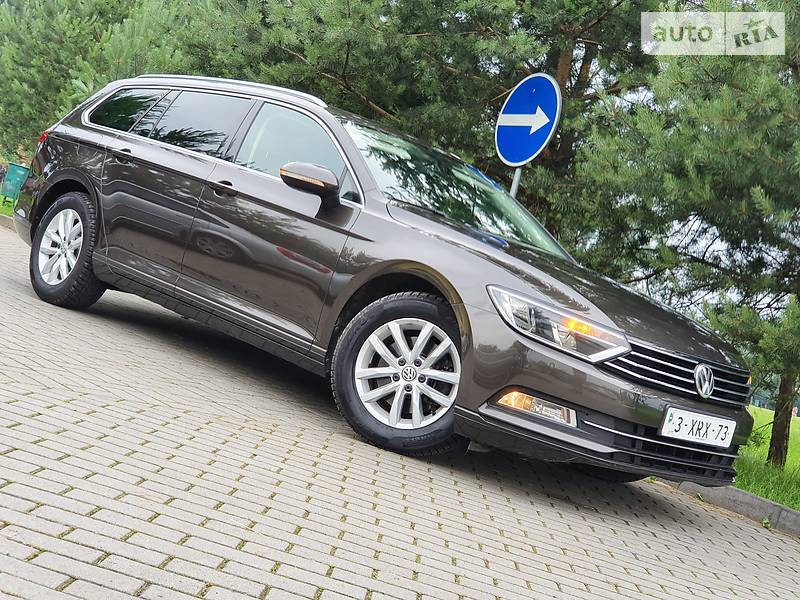 Універсал Volkswagen Passat 2015 в Дрогобичі