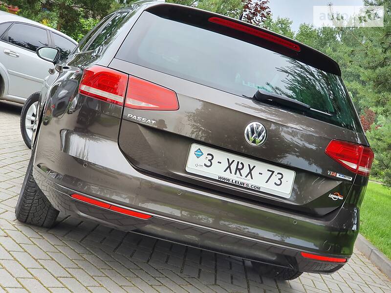 Універсал Volkswagen Passat 2015 в Дрогобичі