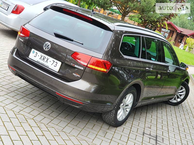 Універсал Volkswagen Passat 2015 в Дрогобичі