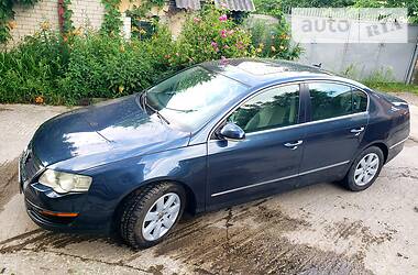 Седан Volkswagen Passat 2006 в 