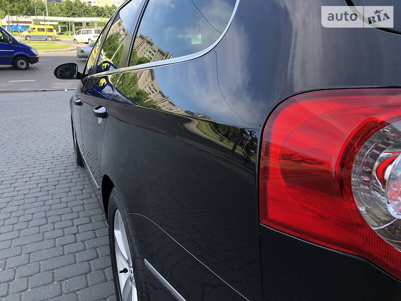 Універсал Volkswagen Passat 2010 в Львові фото 52 Універсал Volkswagen Passat 2010 в Львові