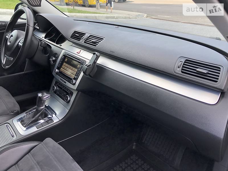 Універсал Volkswagen Passat 2010 в Львові фото 105 Універсал Volkswagen Passat 2010 в Львові
