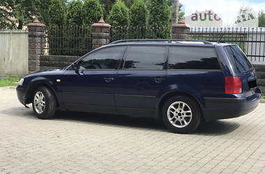 Хетчбек Volkswagen Passat 1999 в 