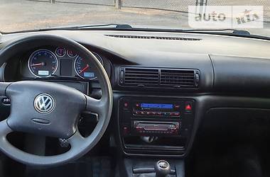 Универсал Volkswagen Passat 2000 в Сумах