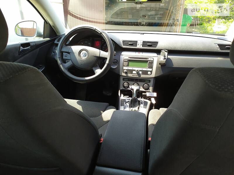 Універсал Volkswagen Passat 2007 в Карлівці