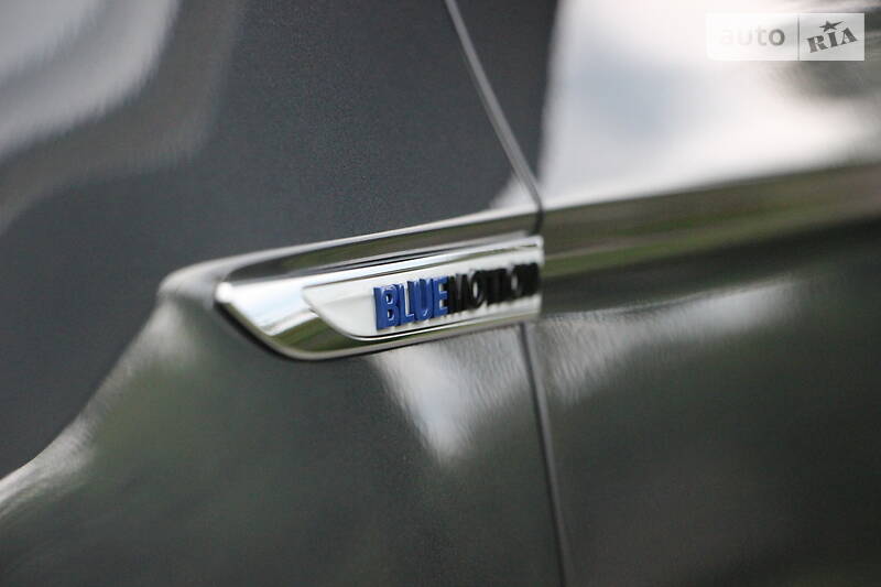 Універсал Volkswagen Passat 2016 в Рівному