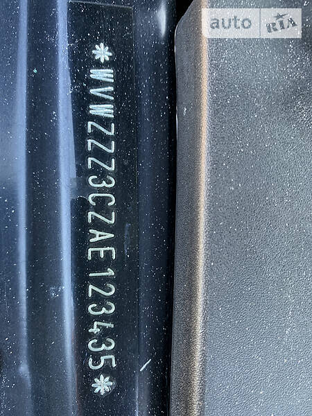 Універсал Volkswagen Passat 2010 в Києві