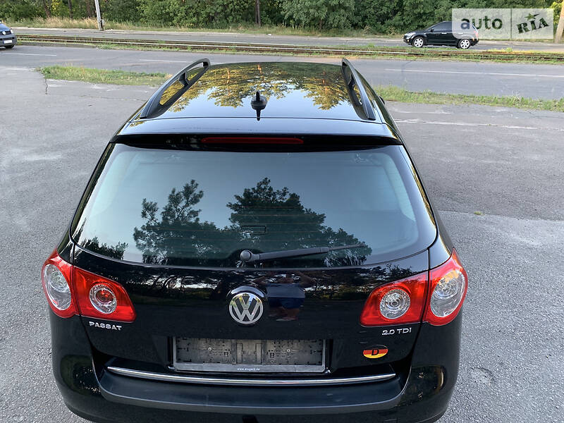 Універсал Volkswagen Passat 2010 в Києві
