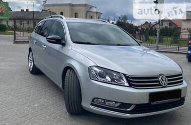 Універсал Volkswagen Passat 2014 в 