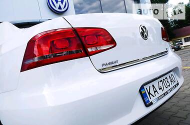 Седан Volkswagen Passat 2012 в 