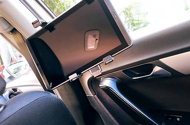 Седан Volkswagen Passat 2012 в 