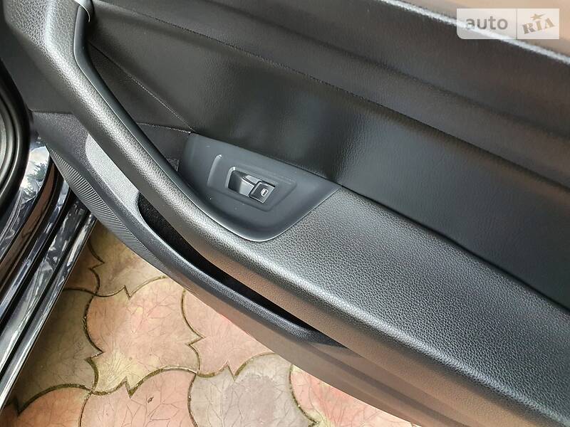 Універсал Volkswagen Passat 2015 в Вінниці
