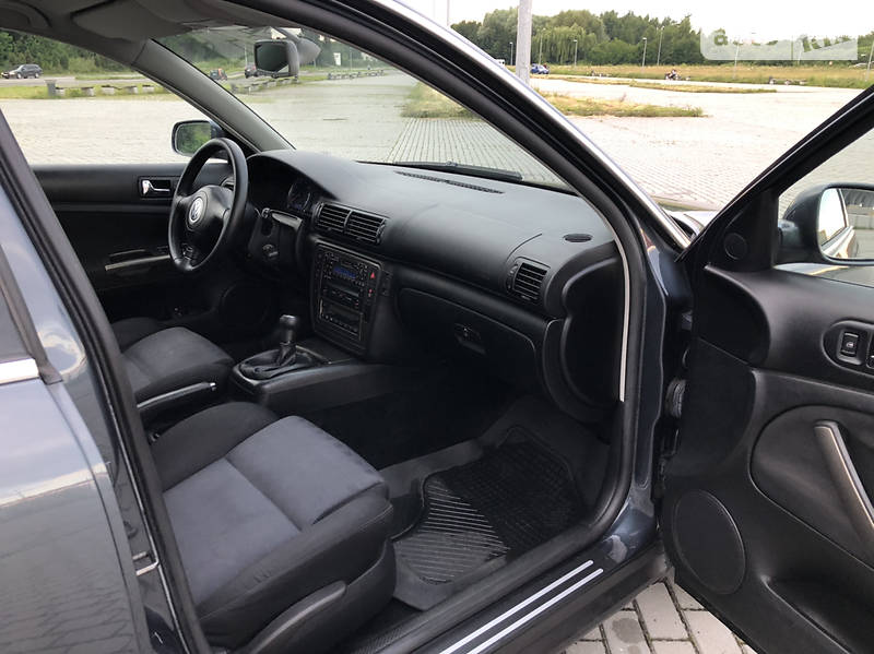 Универсал Volkswagen Passat 2002 в Львове