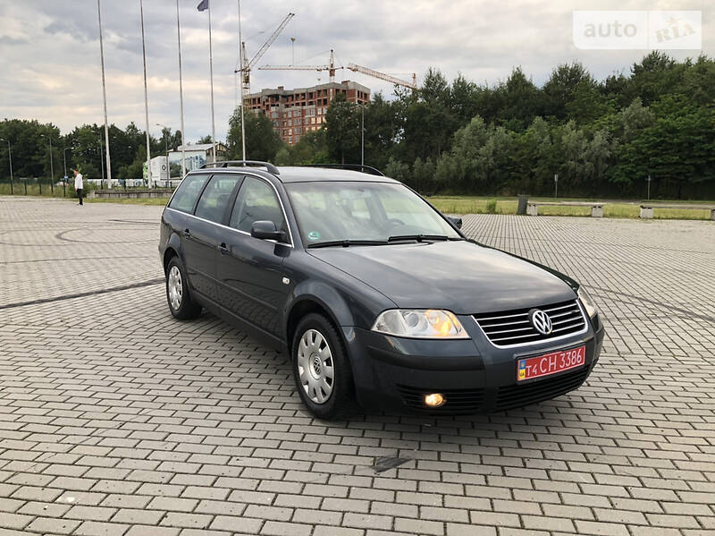 Универсал Volkswagen Passat 2002 в Львове