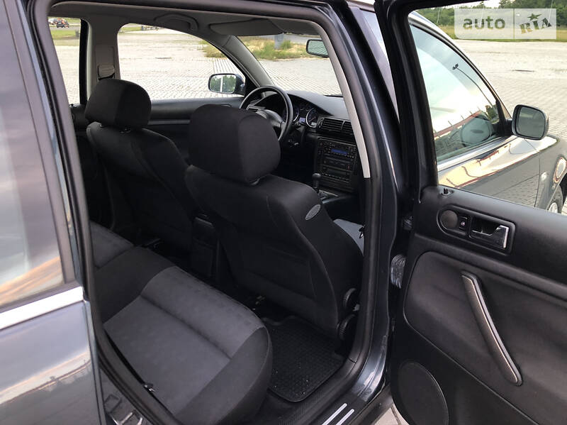 Универсал Volkswagen Passat 2002 в Львове