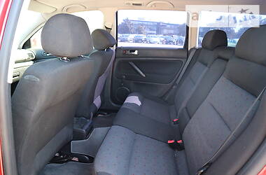 Універсал Volkswagen Passat 1998 в 