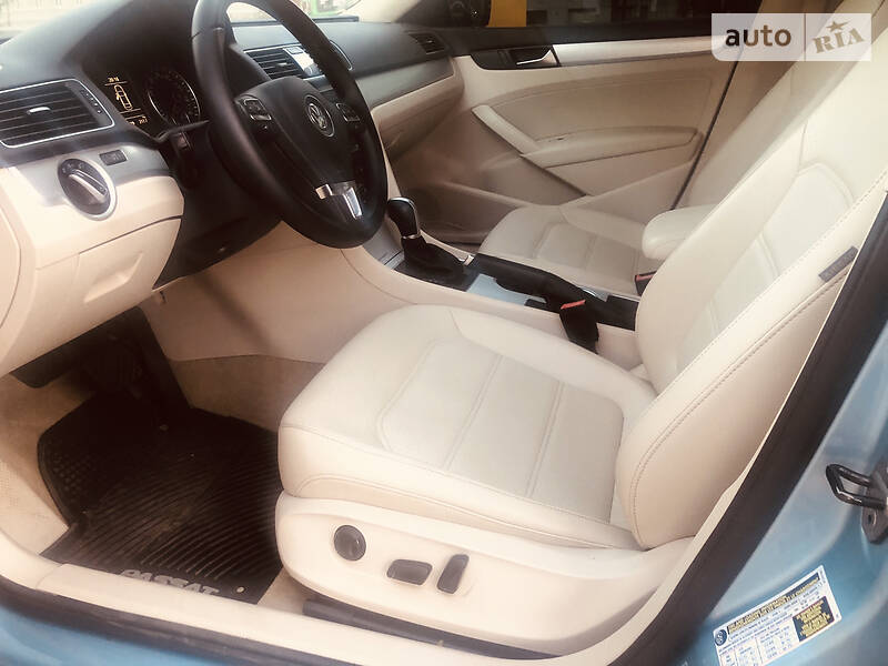 Седан Volkswagen Passat 2013 в Харкові фото 11 Седан Volkswagen Passat 2013 в Харкові