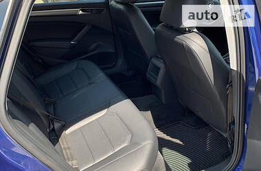 Седан Volkswagen Passat 2016 в 