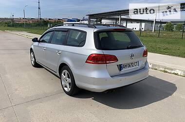 Універсал Volkswagen Passat 2013 в 