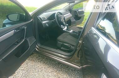 Седан Volkswagen Passat 2012 в 