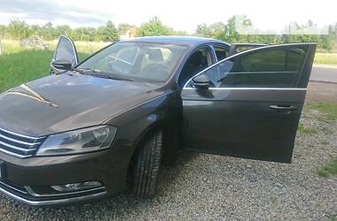 Седан Volkswagen Passat 2012 в 