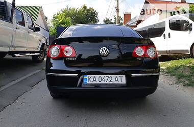 Седан Volkswagen Passat 2008 в Києві