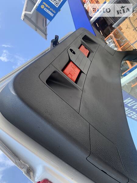 Універсал Volkswagen Passat 2012 в Івано-Франківську