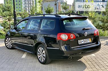 Универсал Volkswagen Passat 2010 в Ивано-Франковске
