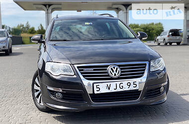 Универсал Volkswagen Passat 2010 в Ровно