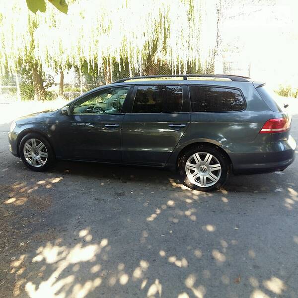Універсал Volkswagen Passat 2010 в Хусті