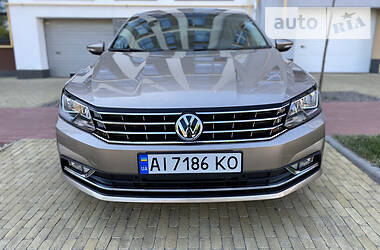 Седан Volkswagen Passat 2016 в 