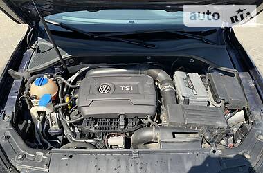Седан Volkswagen Passat 2015 в 