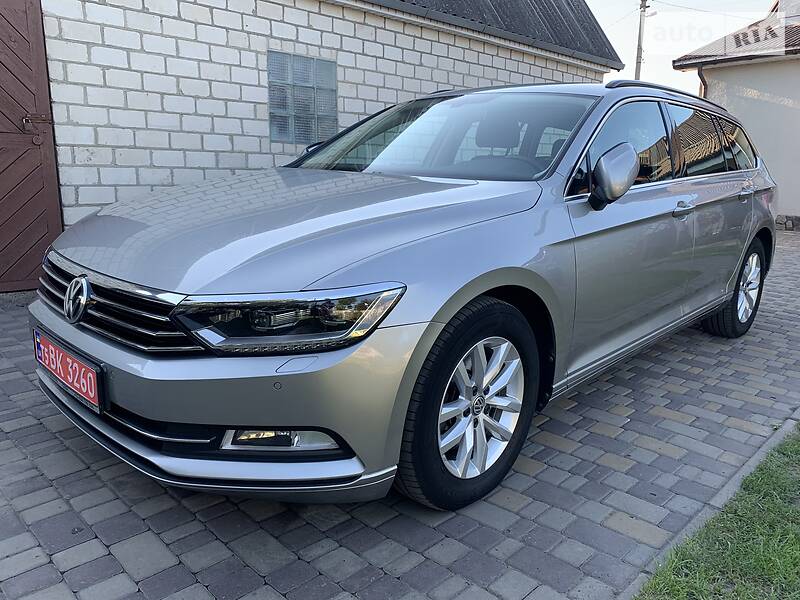 Універсал Volkswagen Passat 2015 в Луцьку