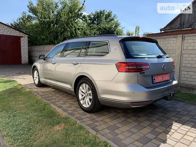 Універсал Volkswagen Passat 2015 в Луцьку
