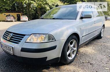 Універсал Volkswagen Passat 2001 в 