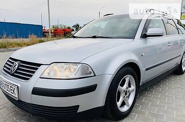 Універсал Volkswagen Passat 2001 в 