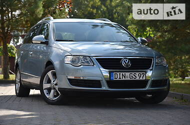 Універсал Volkswagen Passat 2008 в 