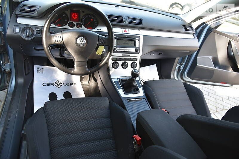 Універсал Volkswagen Passat 2008 в Дрогобичі