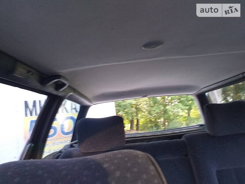 Універсал Volkswagen Passat 1994 в Теофіполі